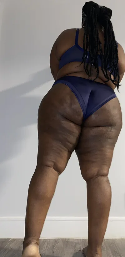 Noni Dark OnlyFans