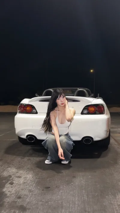 Elle Lee OnlyFans profile photo