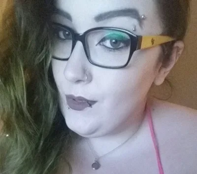 Huge Titty Queen • Corii Siren $4 Sale! OnlyFans